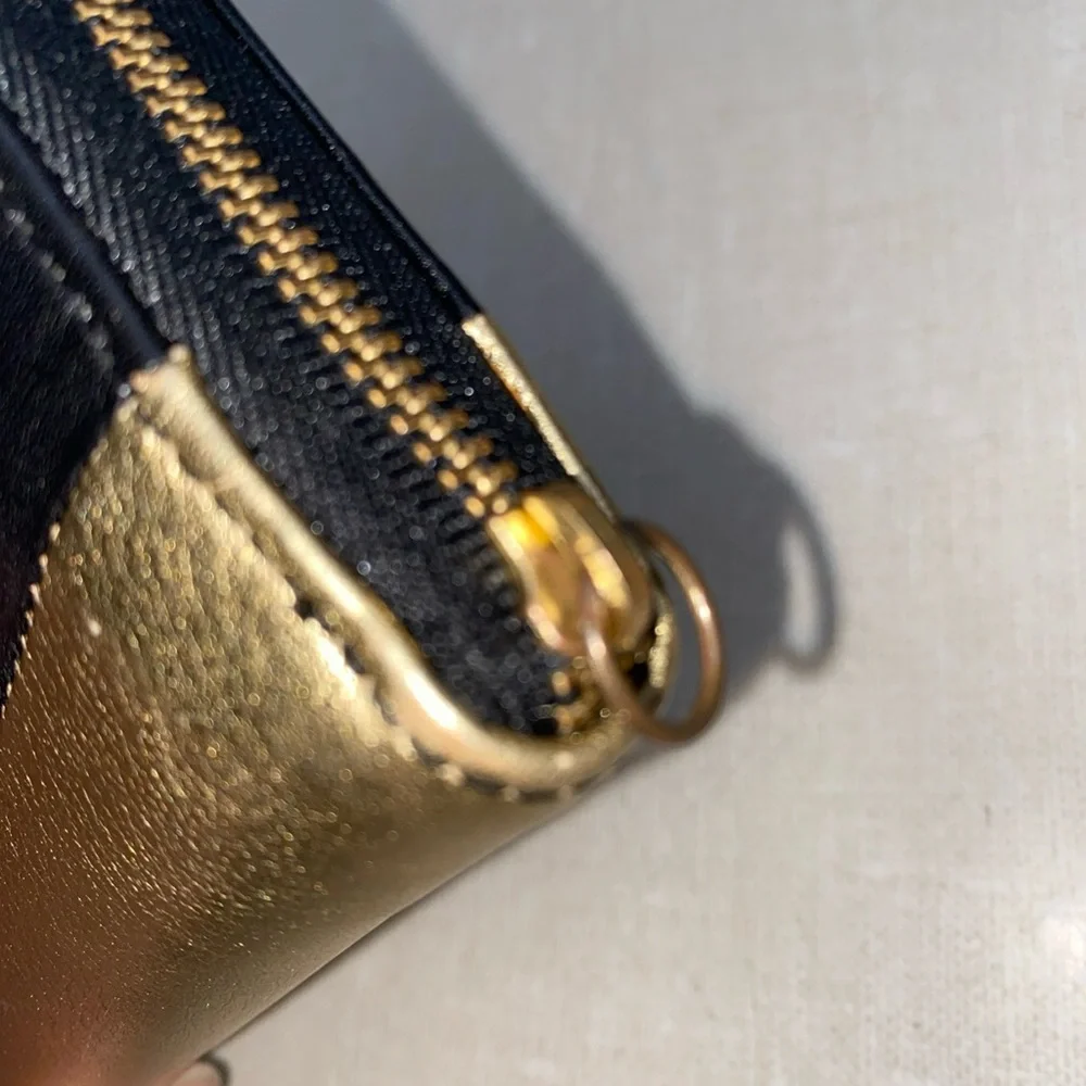 FOSSIL Gold‎ Black Leather Organizer Zip Wallet